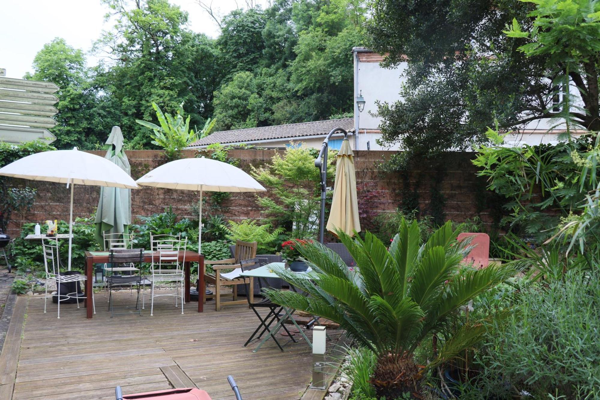 Au Jardin Bed & Breakfast Moissac Ngoại thất bức ảnh